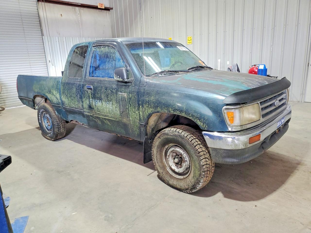 1995 TOYOTA T100