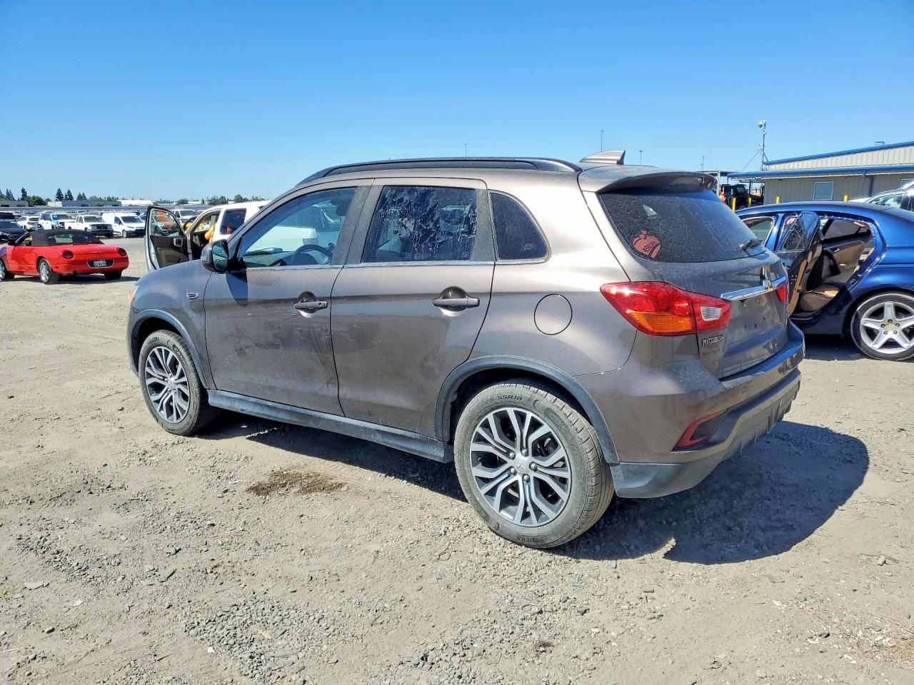 2018 MITSUBISHI OUTLANDER