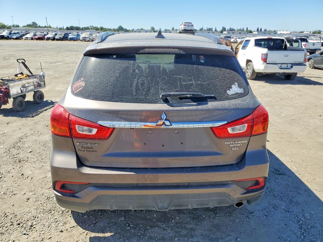 2018 MITSUBISHI OUTLANDER