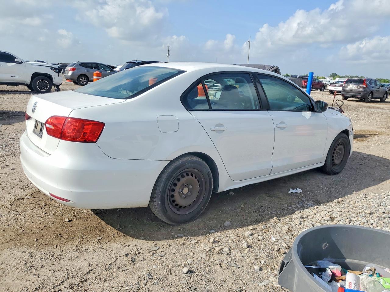 2014 VOLKSWAGEN JETTA