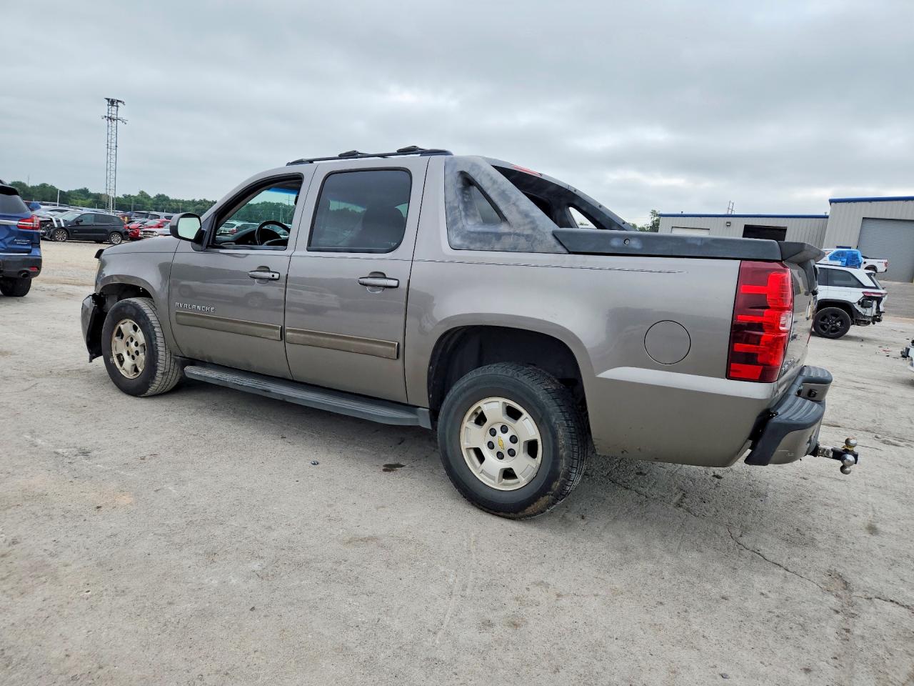 2012 CHEVROLET AVALANCHE