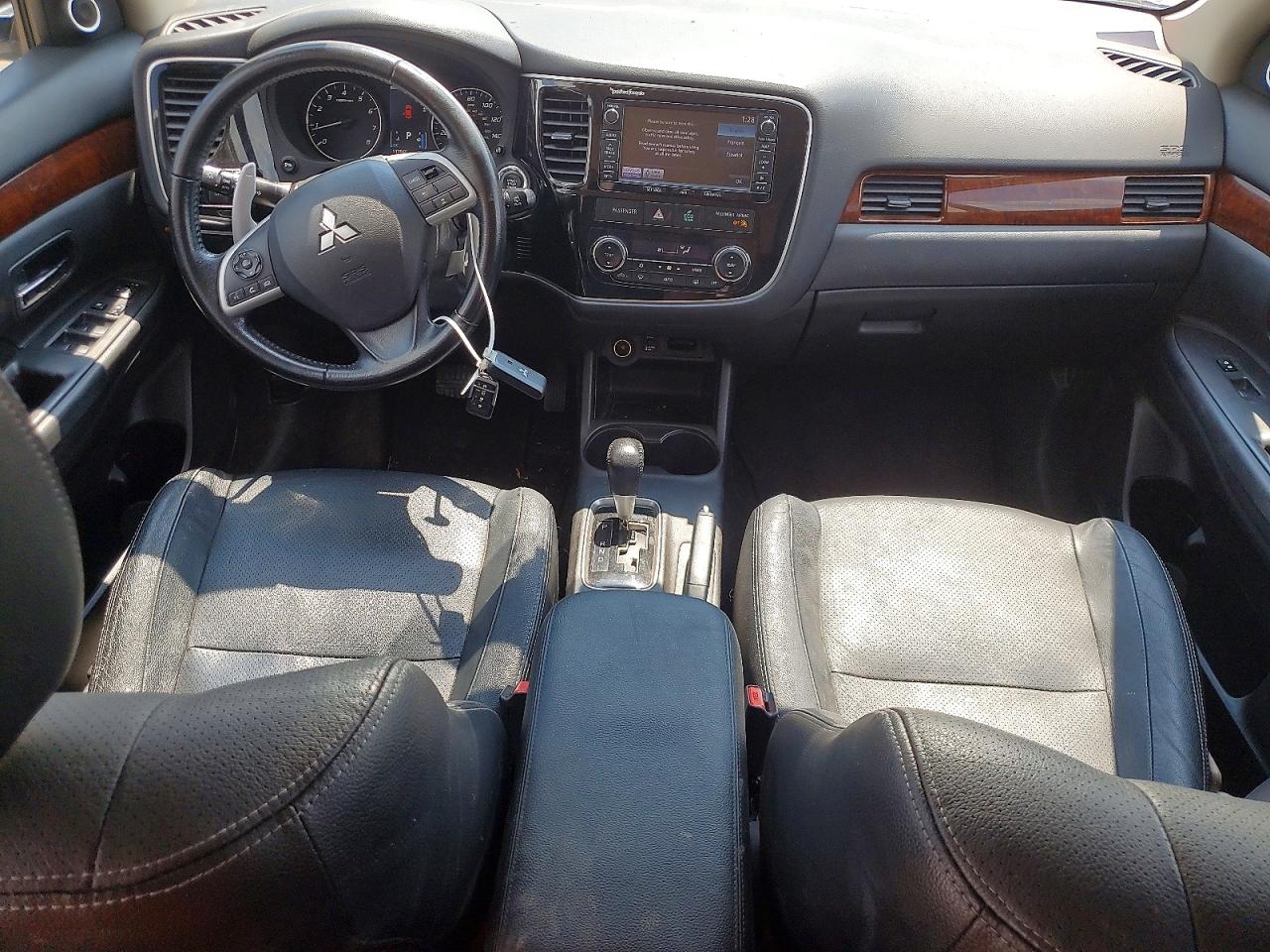 2015 MITSUBISHI OUTLANDER