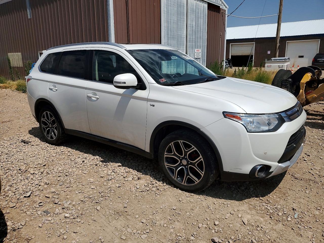 2015 MITSUBISHI OUTLANDER