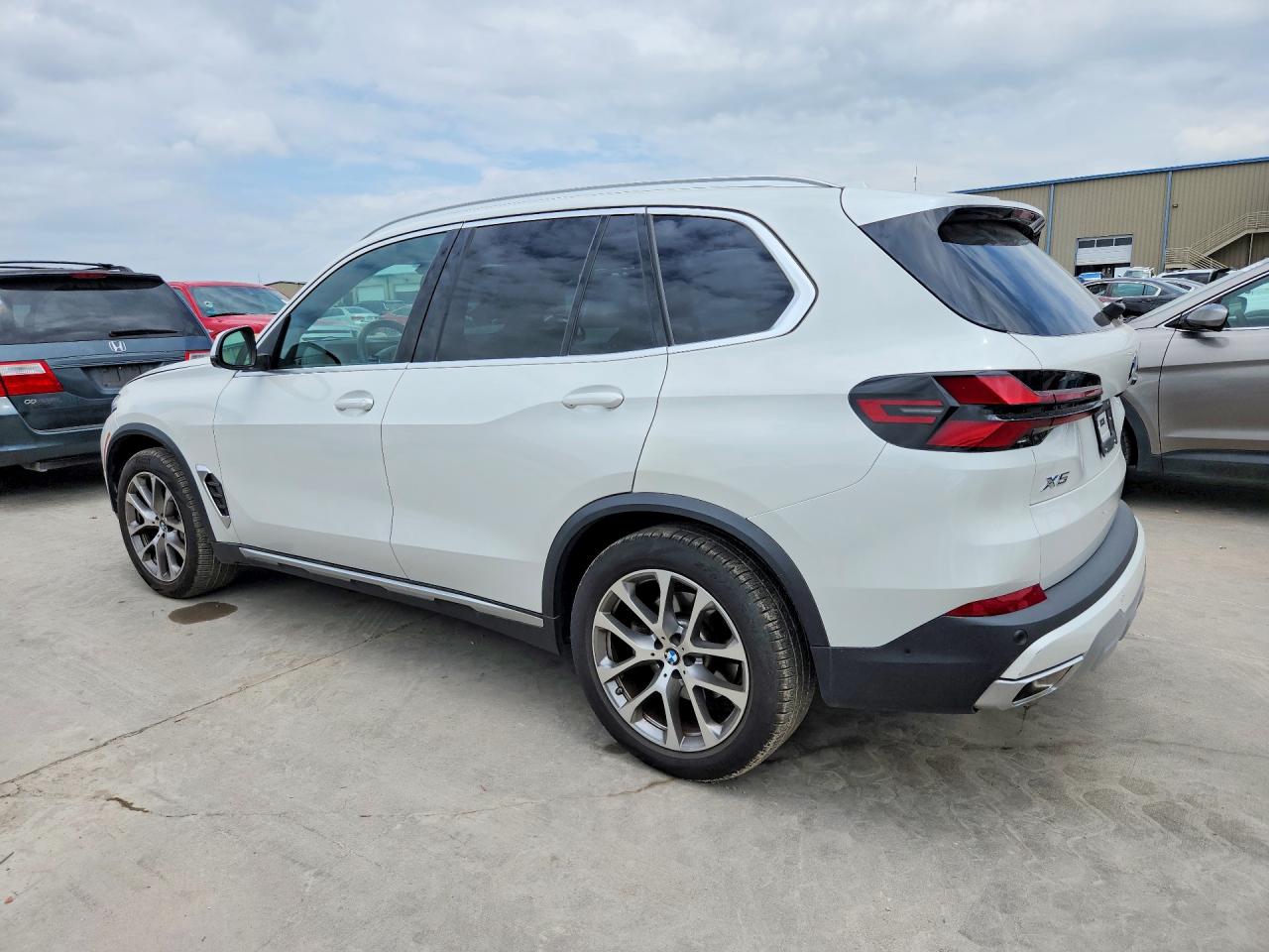 2025 BMW X5