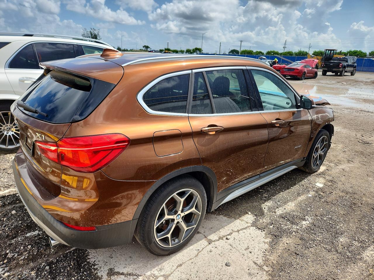 2017 BMW X1