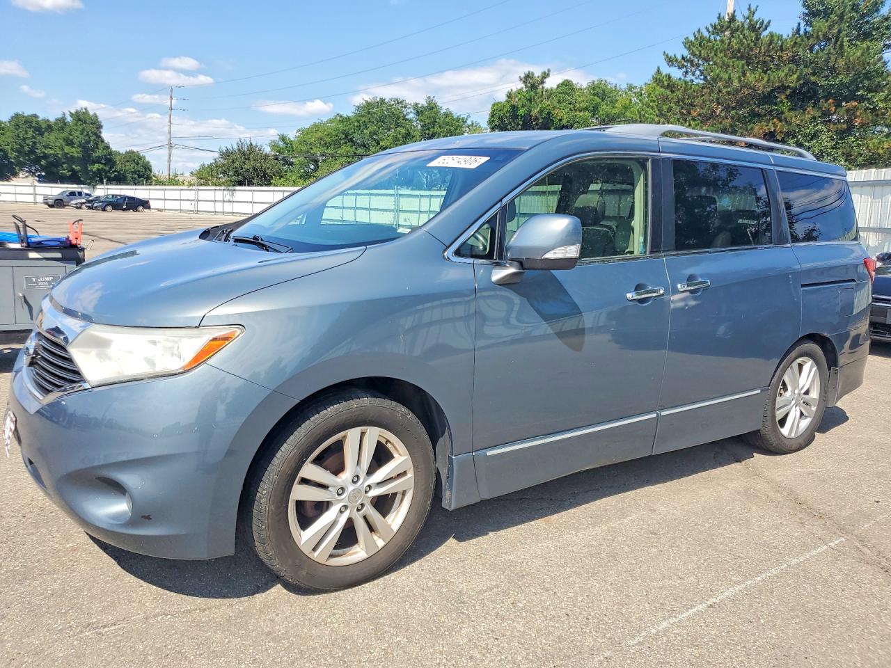 2012 NISSAN QUEST