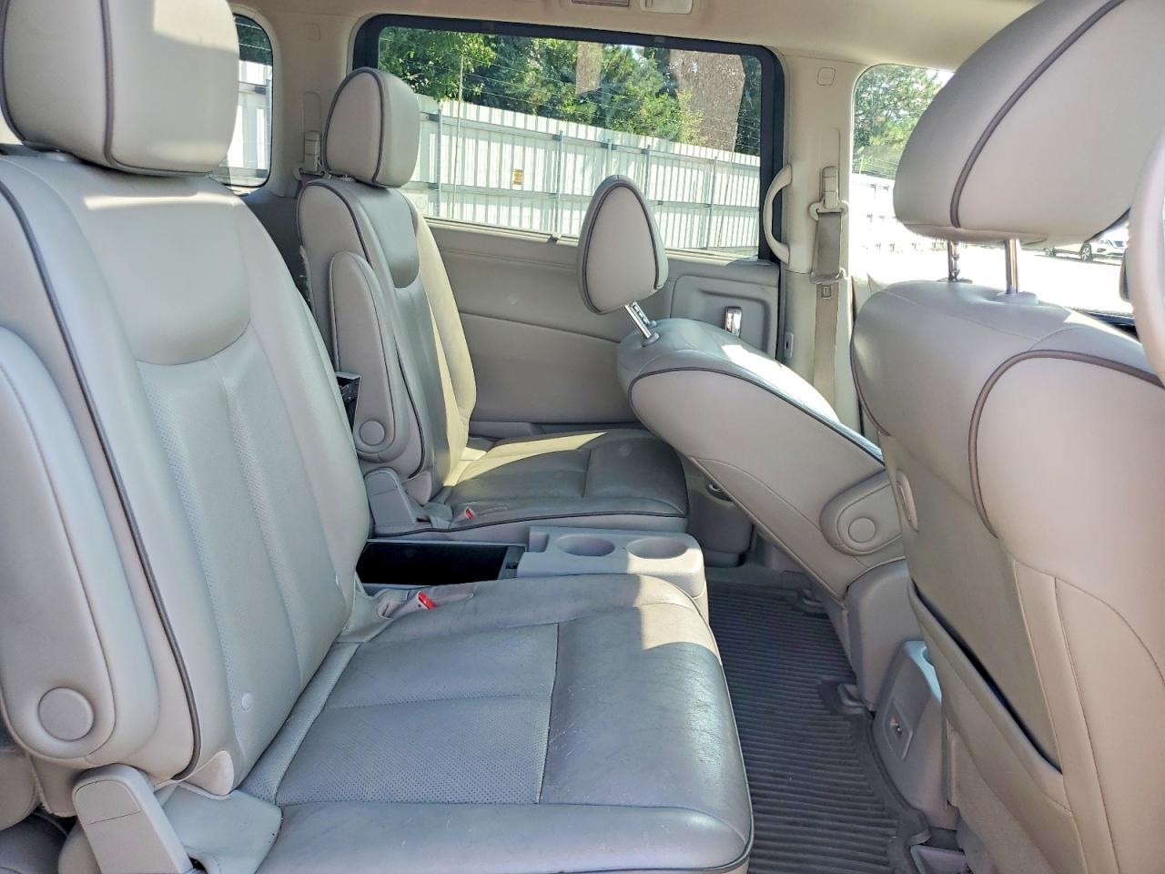 2012 NISSAN QUEST