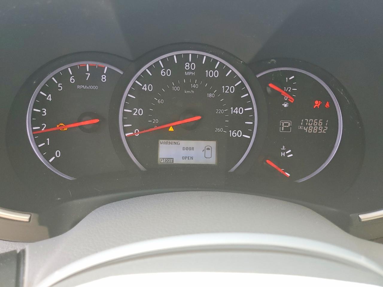 2012 NISSAN QUEST