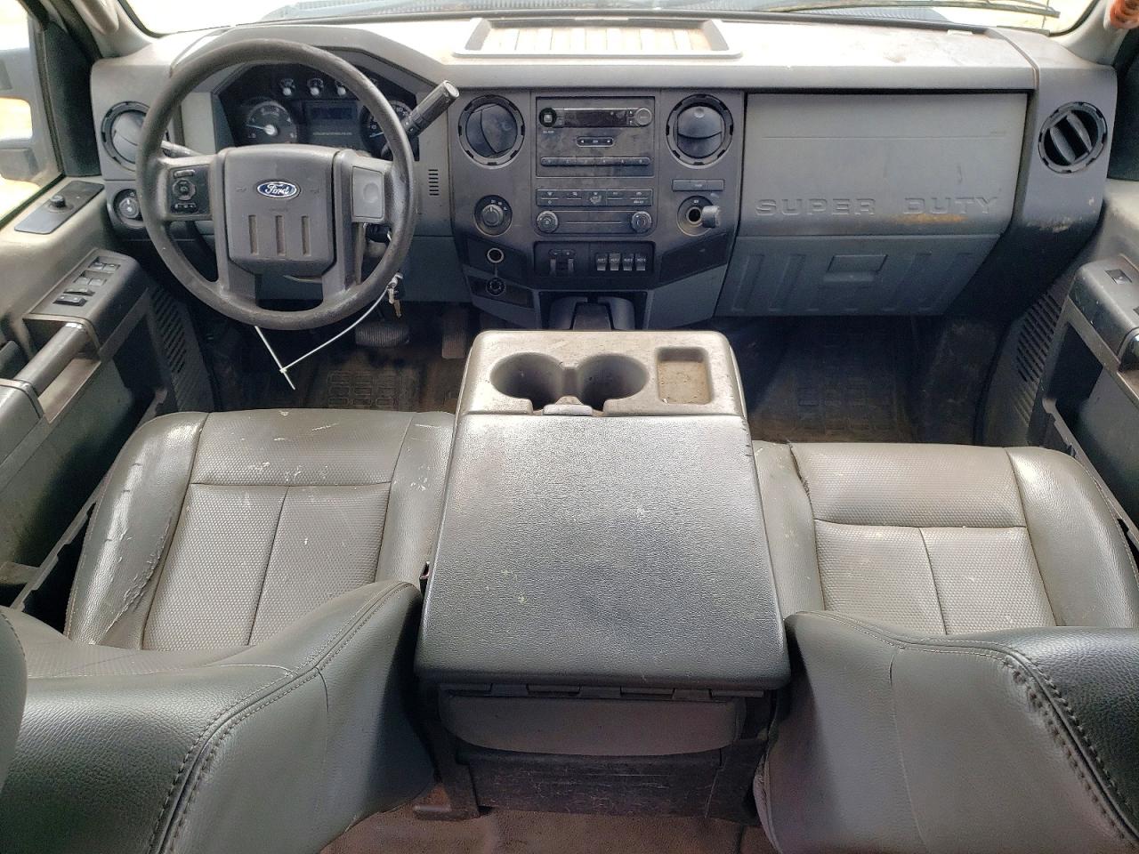 2012 FORD F550