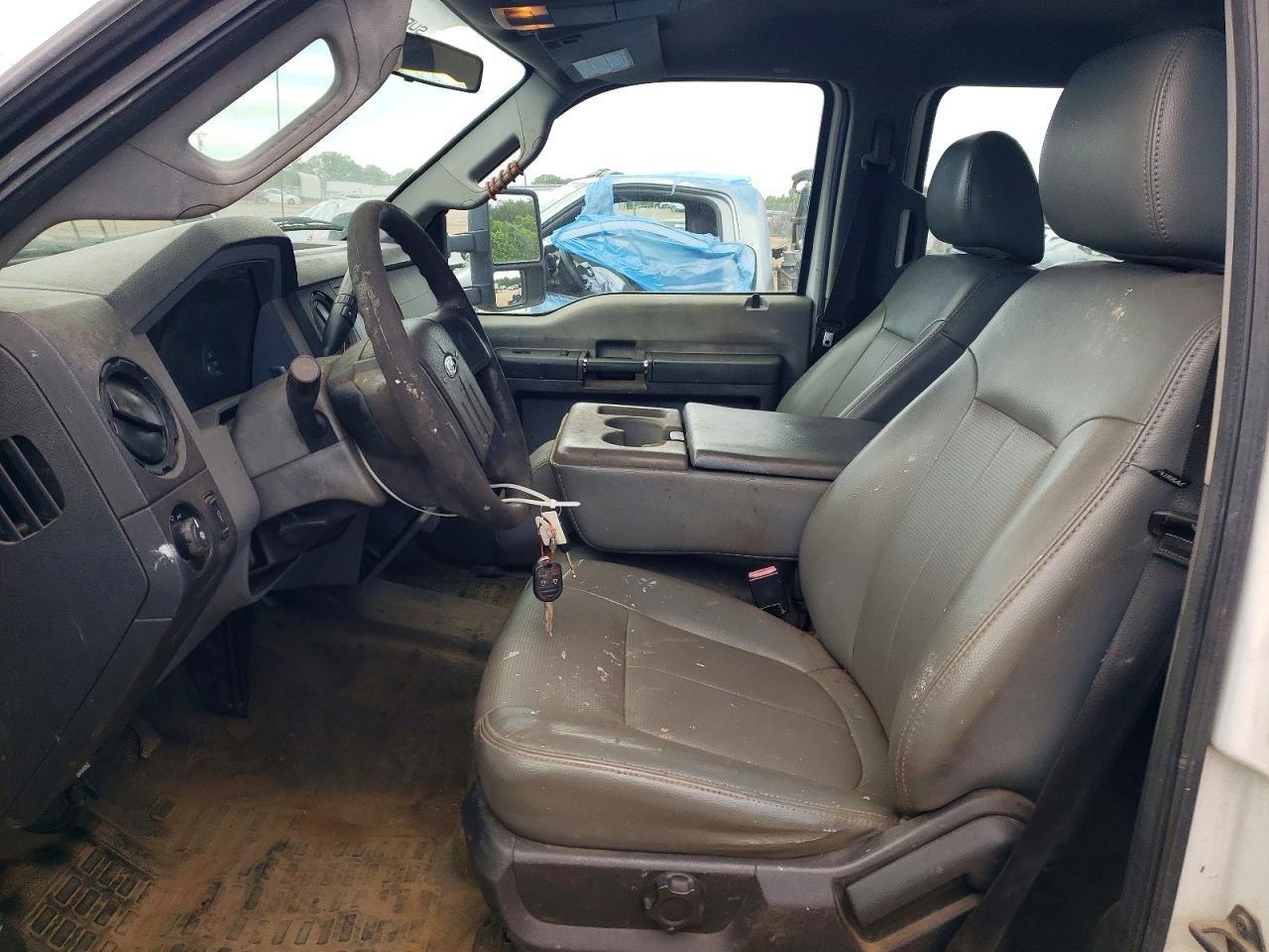 2012 FORD F550