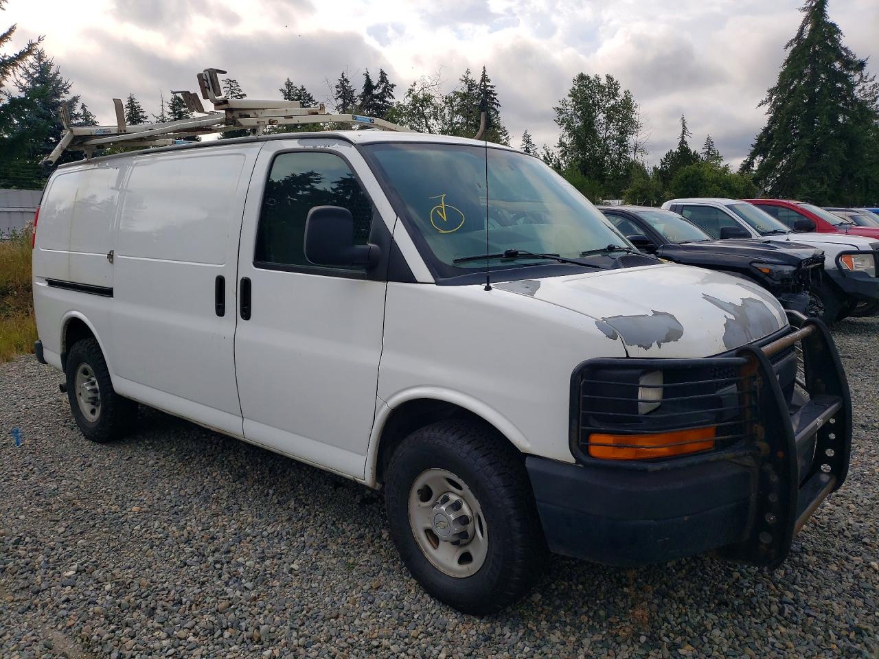 2010 CHEVROLET EXPRESS