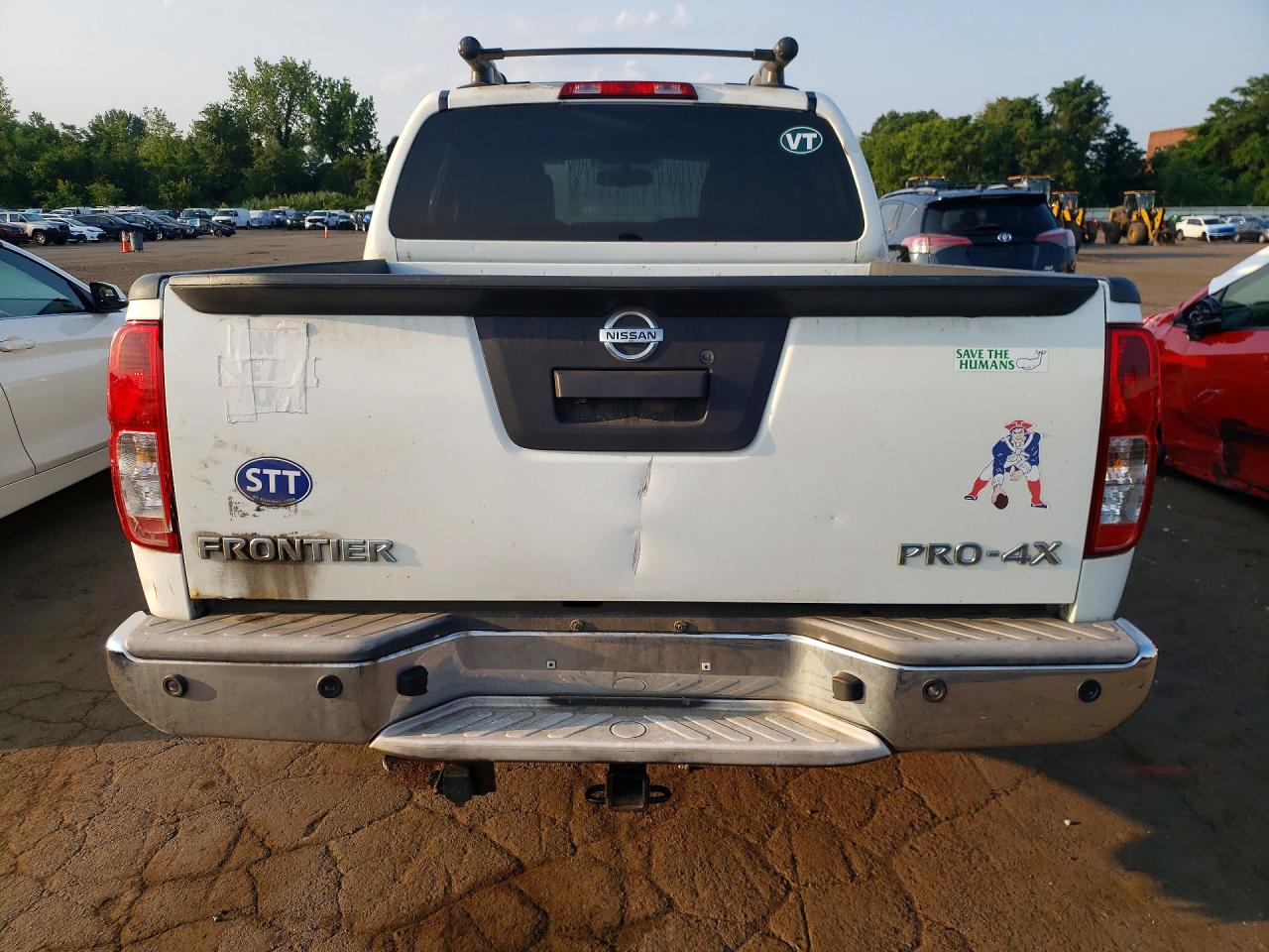 2013 NISSAN FRONTIER