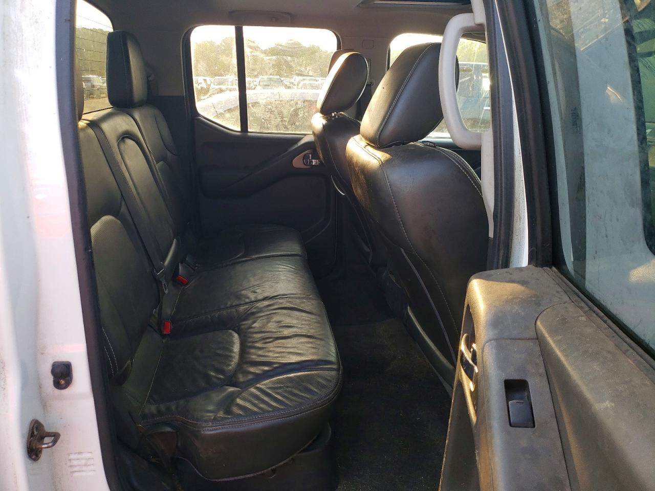 2013 NISSAN FRONTIER