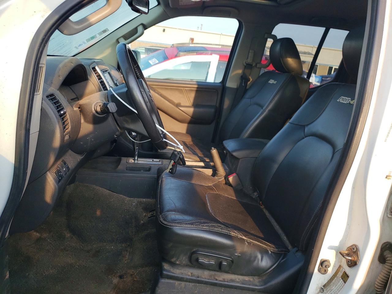 2013 NISSAN FRONTIER