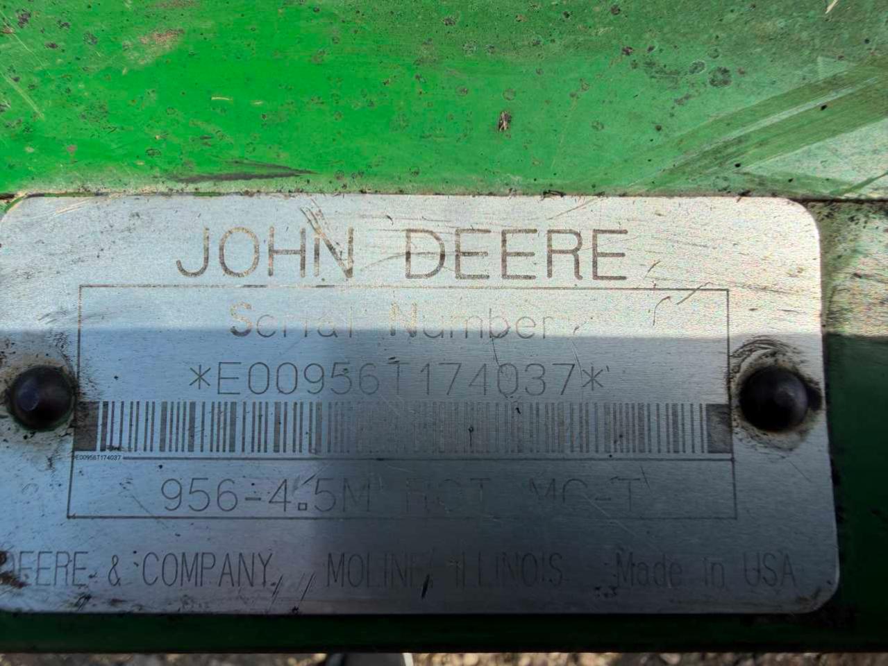 2010 JOHN DEER INDUSTRIAL