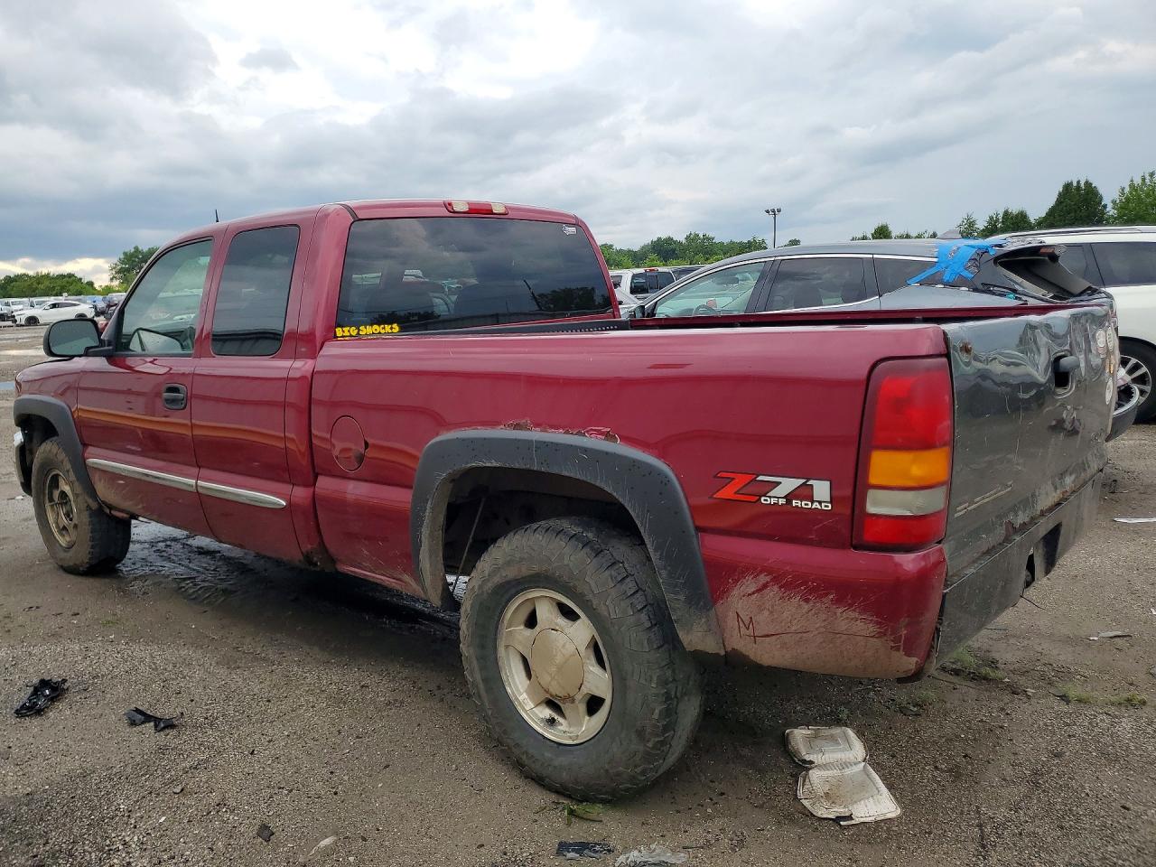 2004 GMC SIERRA
