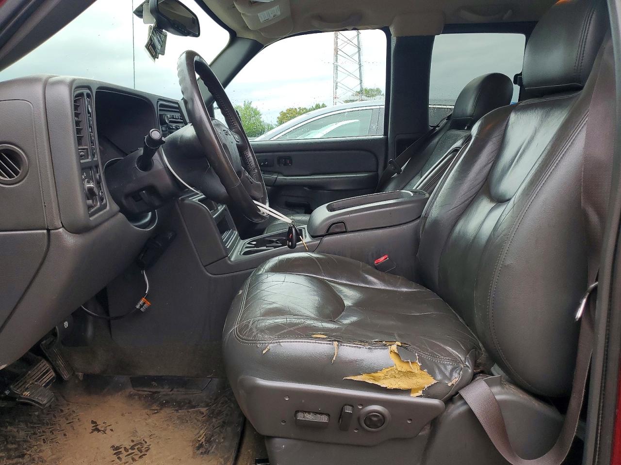 2004 GMC SIERRA