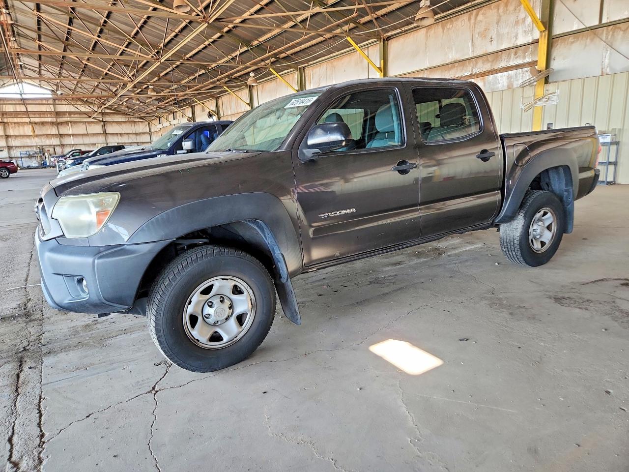 2015 TOYOTA TACOMA