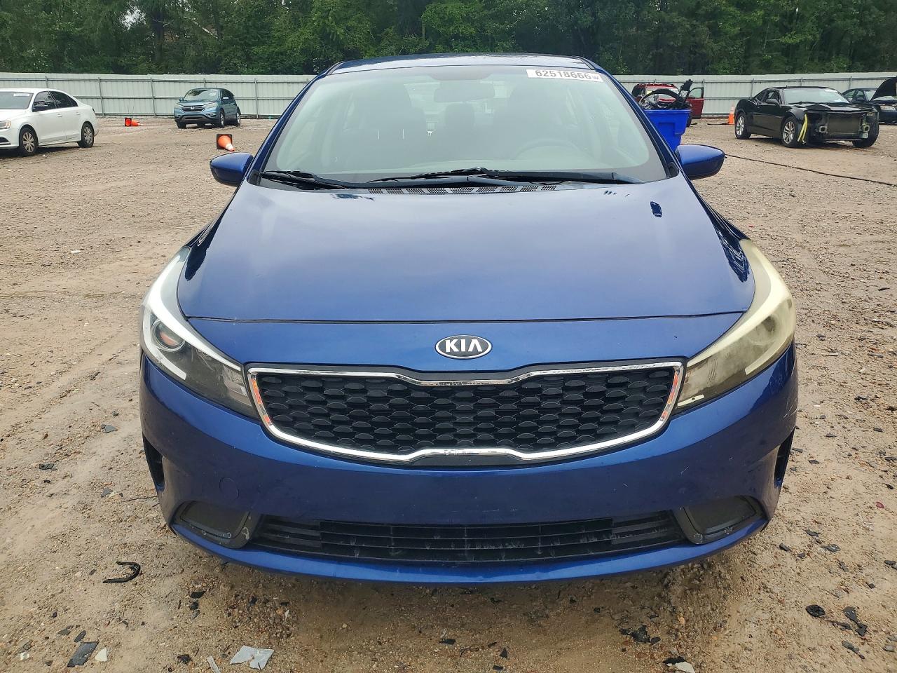 2017 KIA FORTE