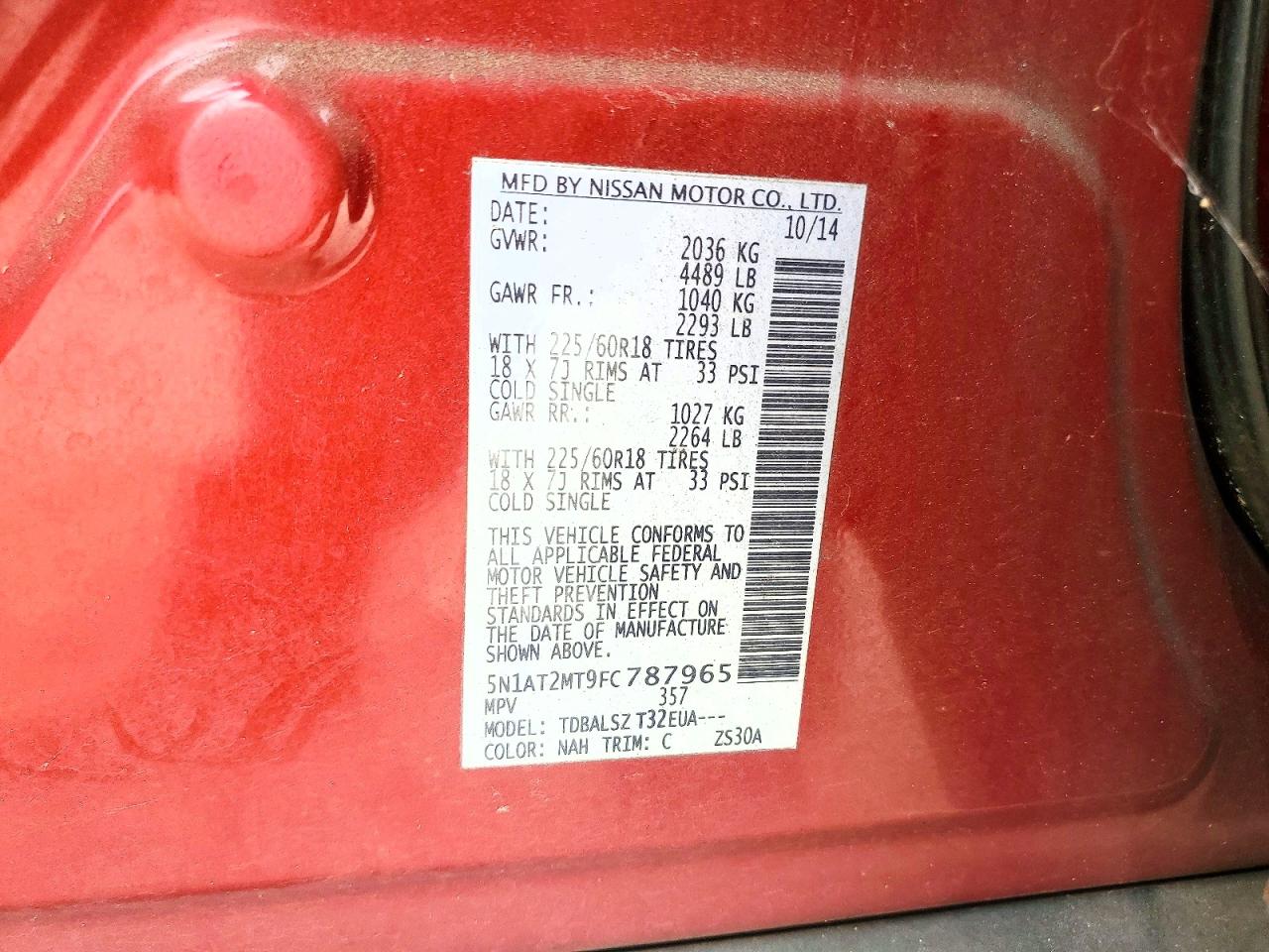 2015 NISSAN ROGUE