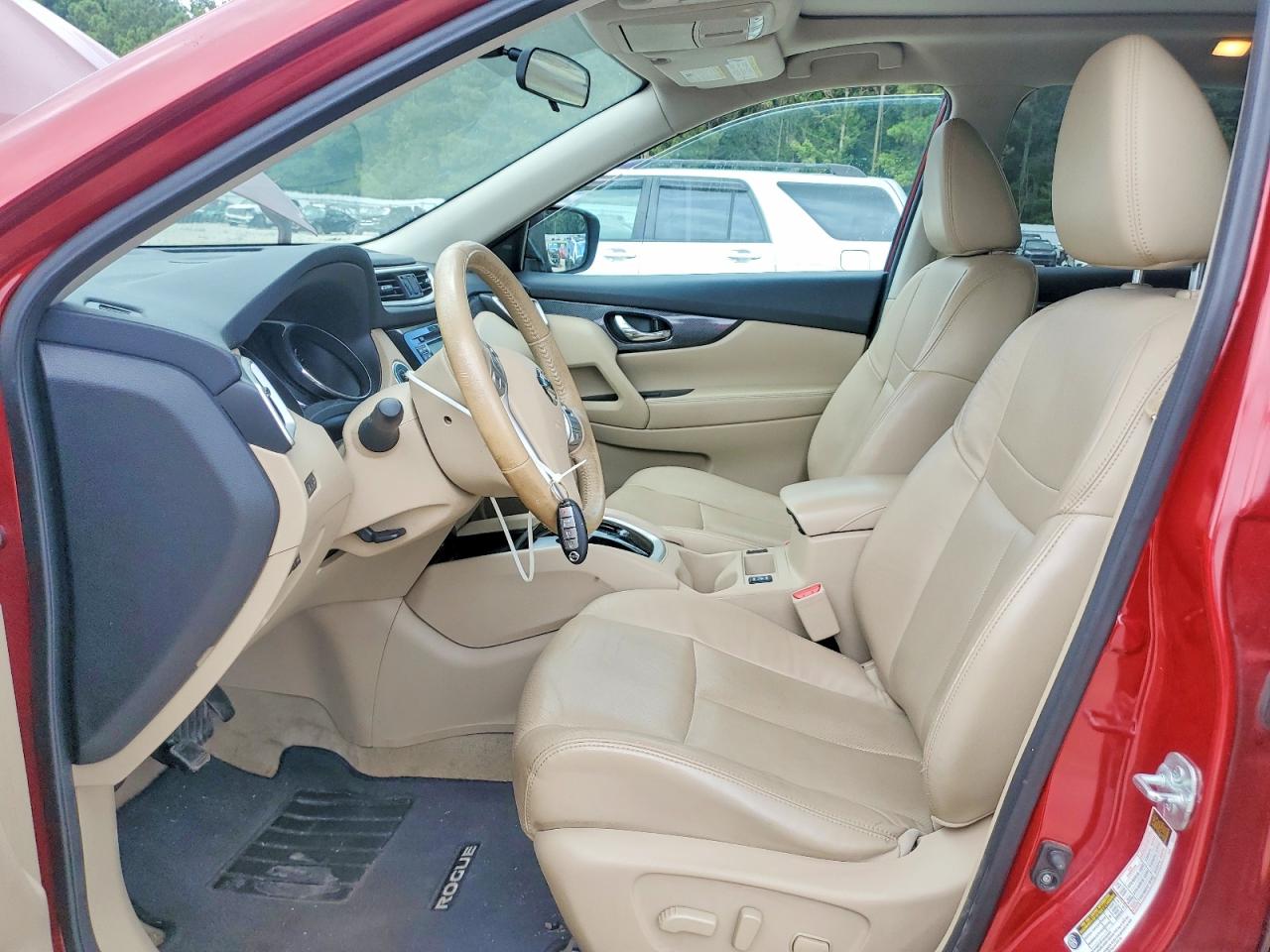 2015 NISSAN ROGUE