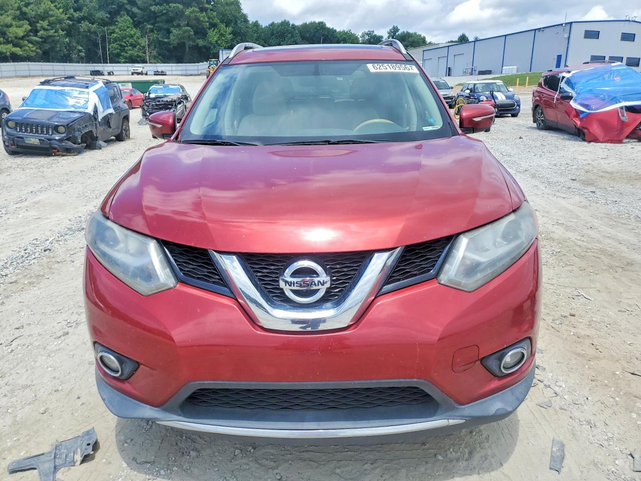 2015 NISSAN ROGUE