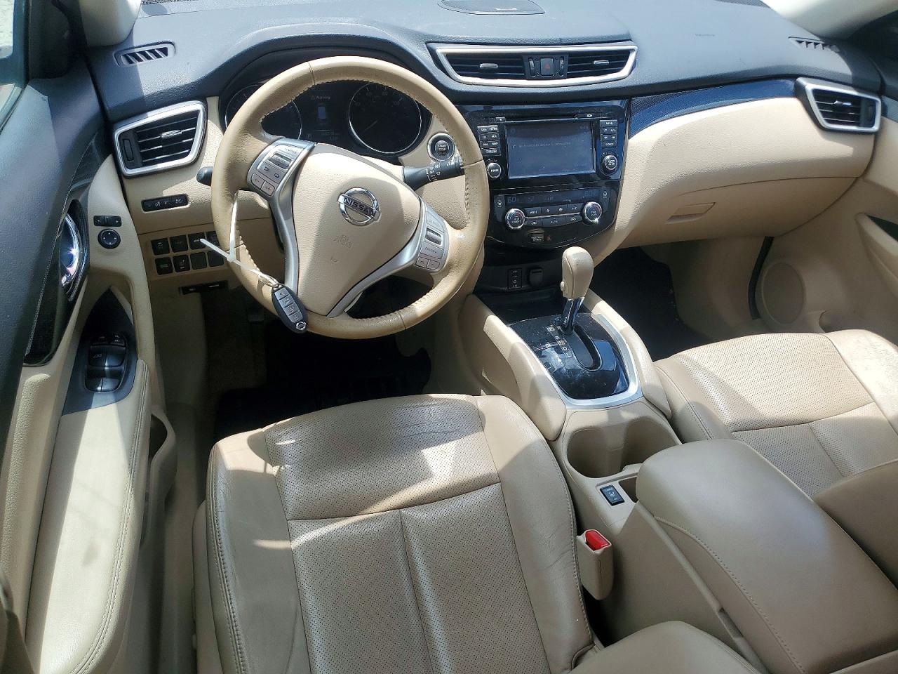 2015 NISSAN ROGUE