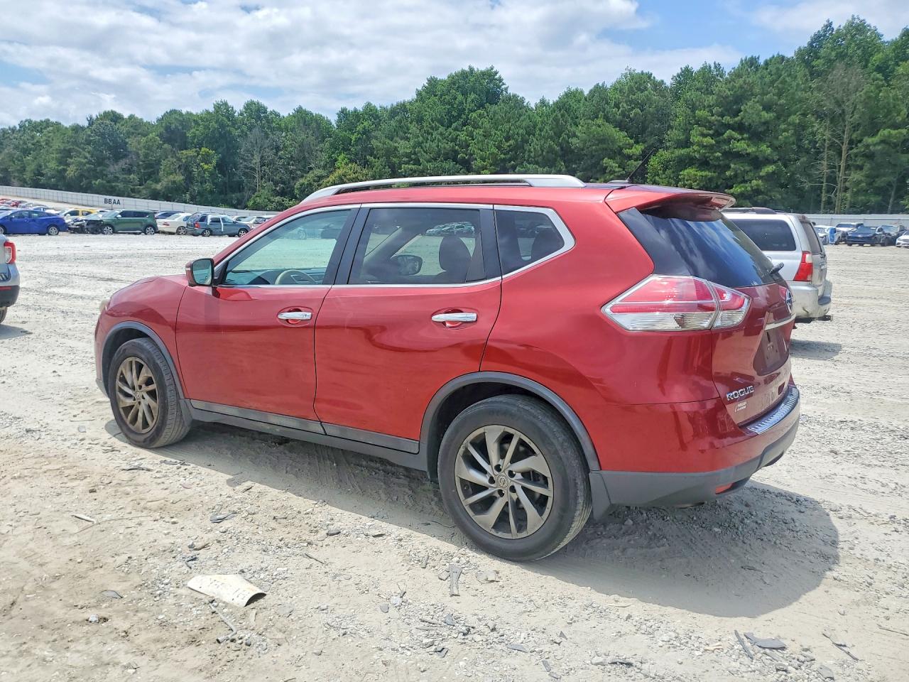 2015 NISSAN ROGUE