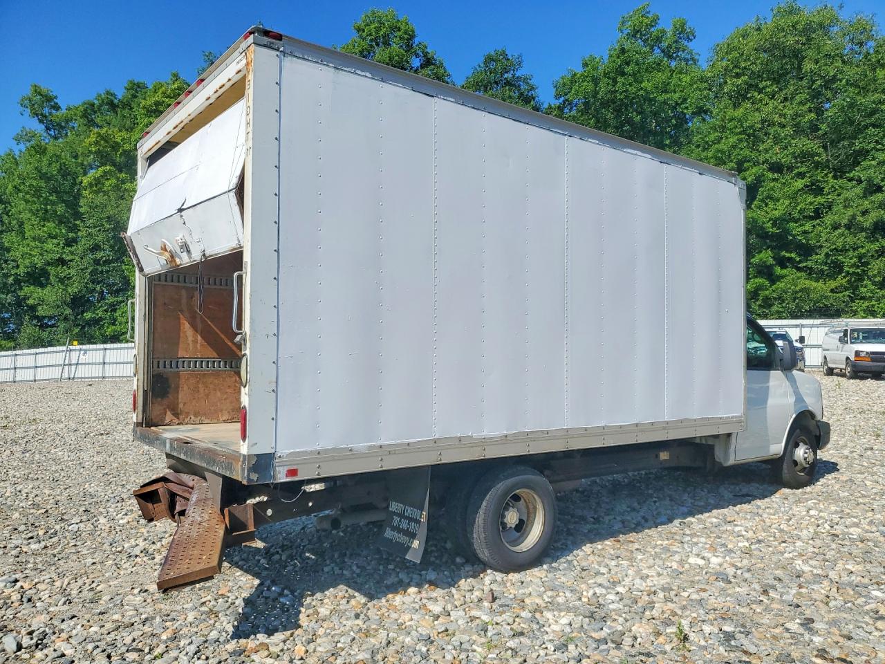 2013 CHEVROLET EXPRESS