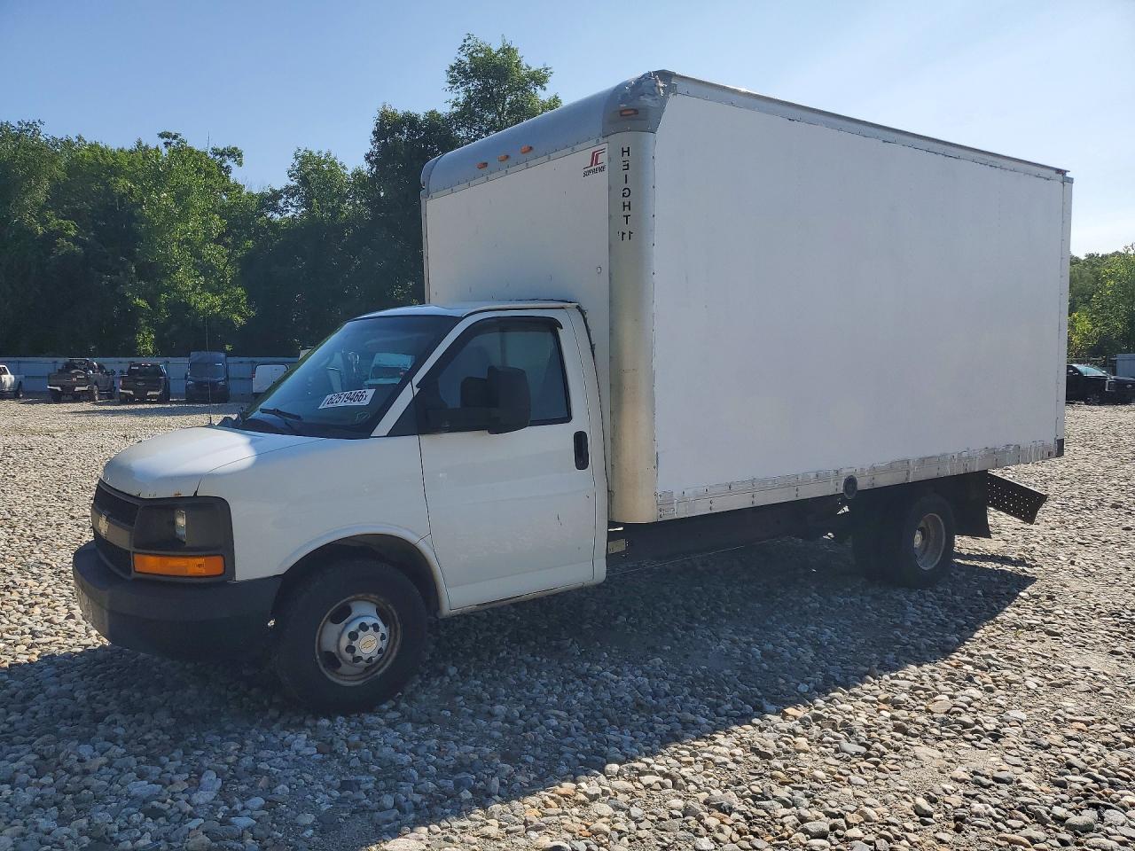 2013 CHEVROLET EXPRESS
