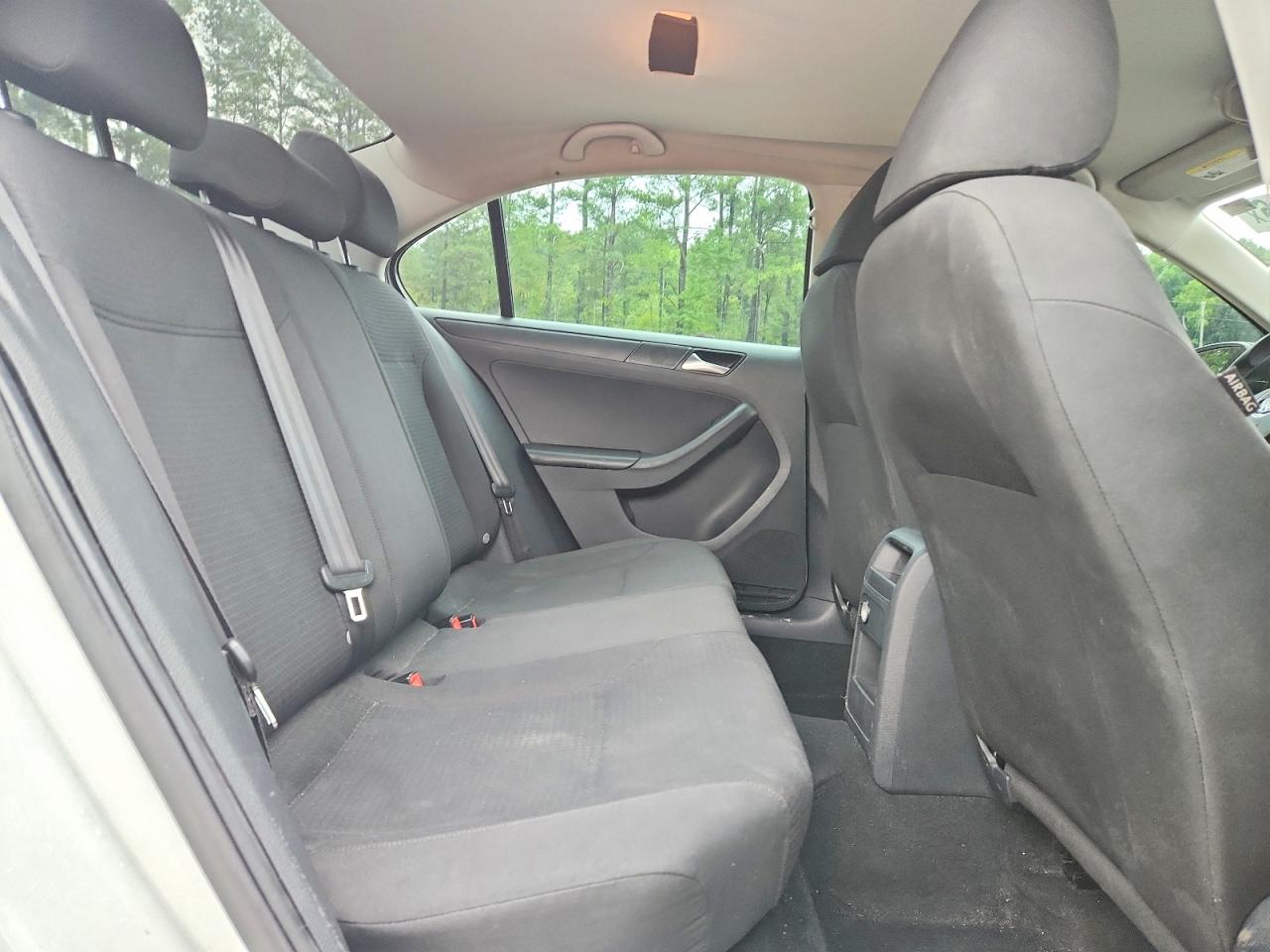 2015 VOLKSWAGEN JETTA