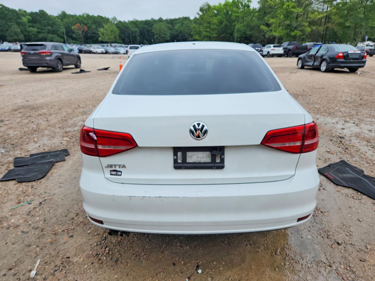 2015 VOLKSWAGEN JETTA