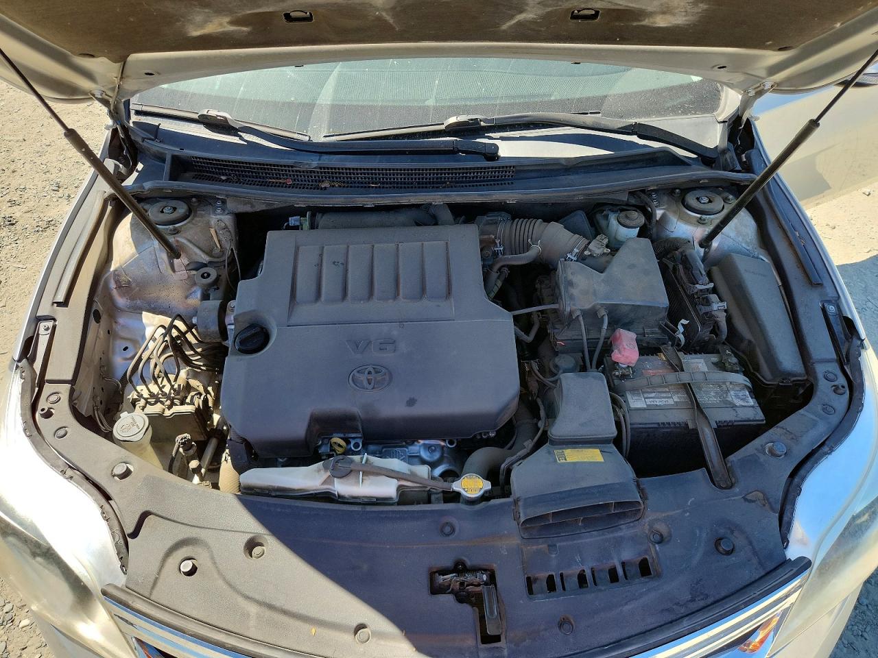 2014 TOYOTA AVALON