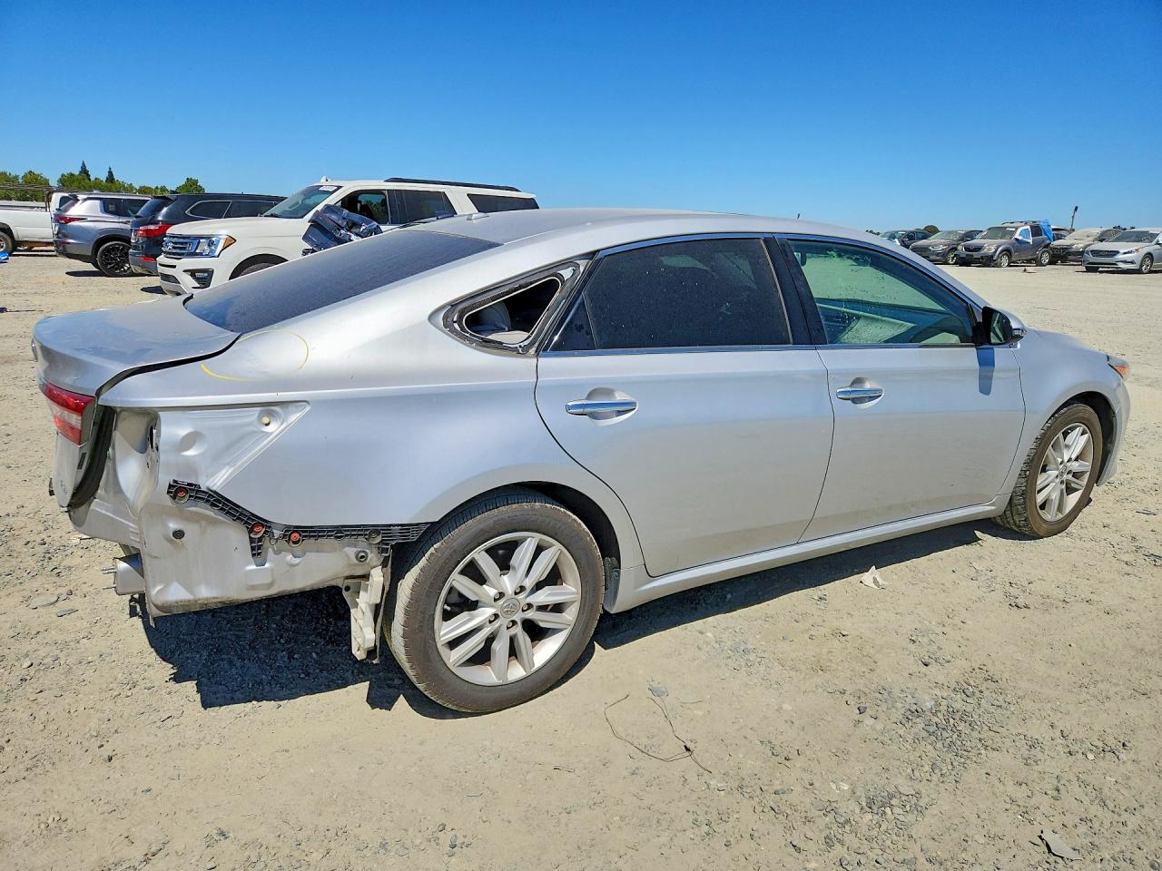 2014 TOYOTA AVALON