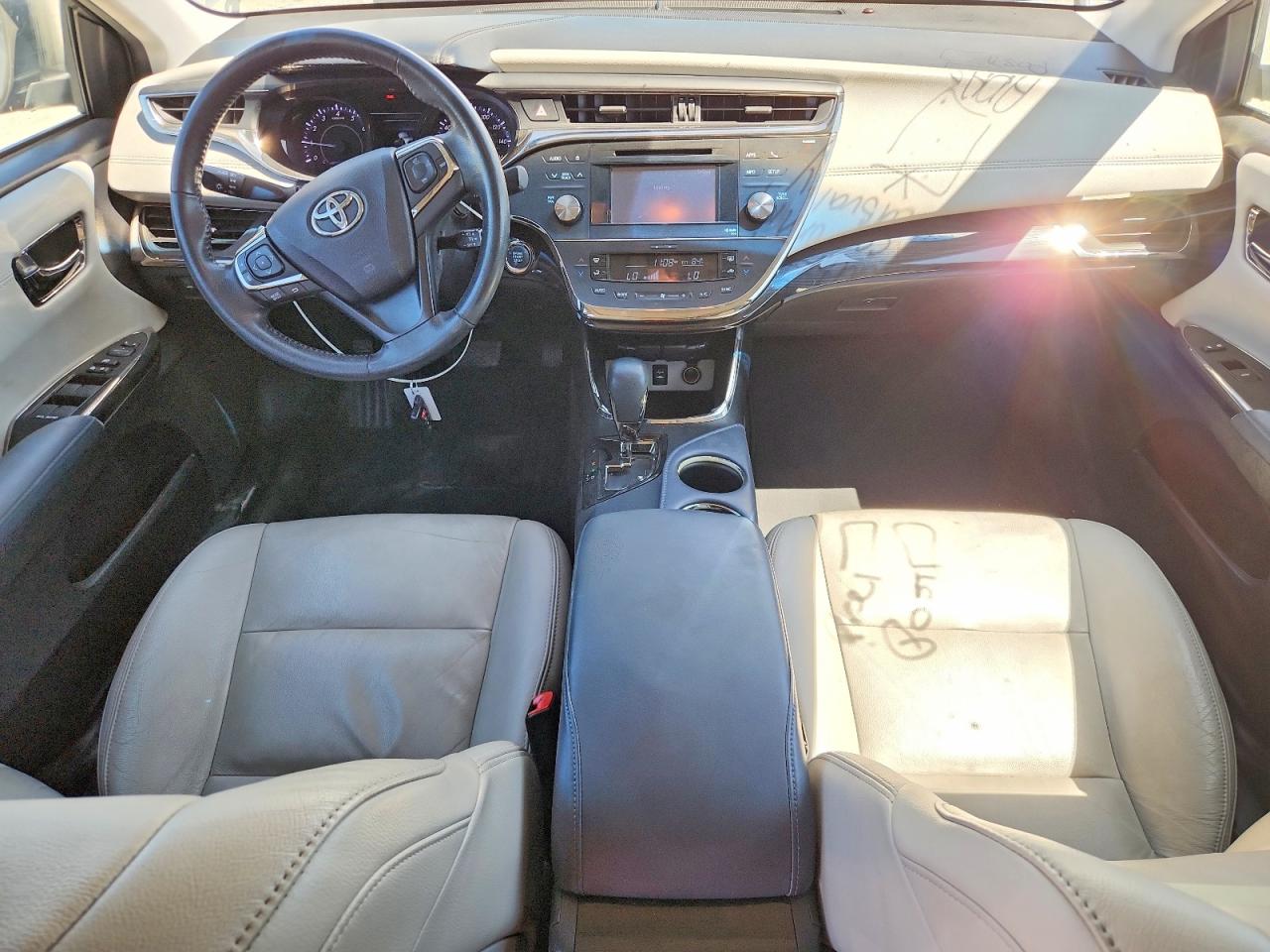 2014 TOYOTA AVALON