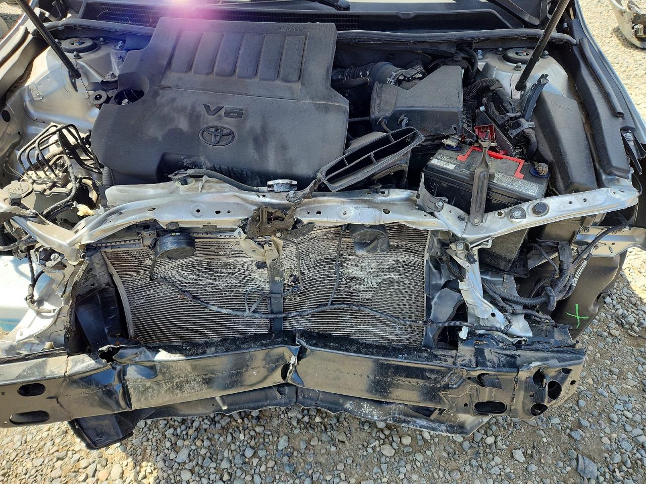 2015 TOYOTA AVALON
