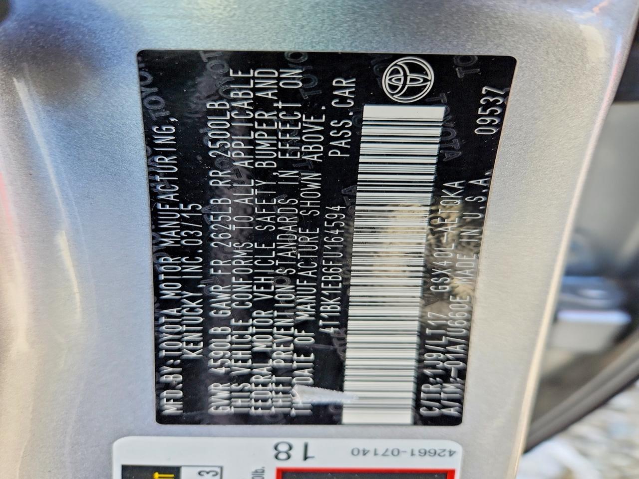 2015 TOYOTA AVALON