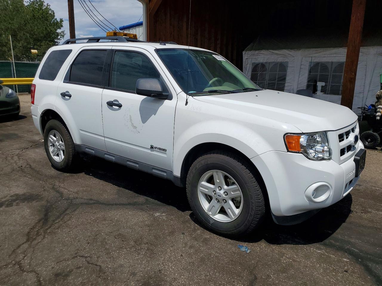 2009 FORD ESCAPE