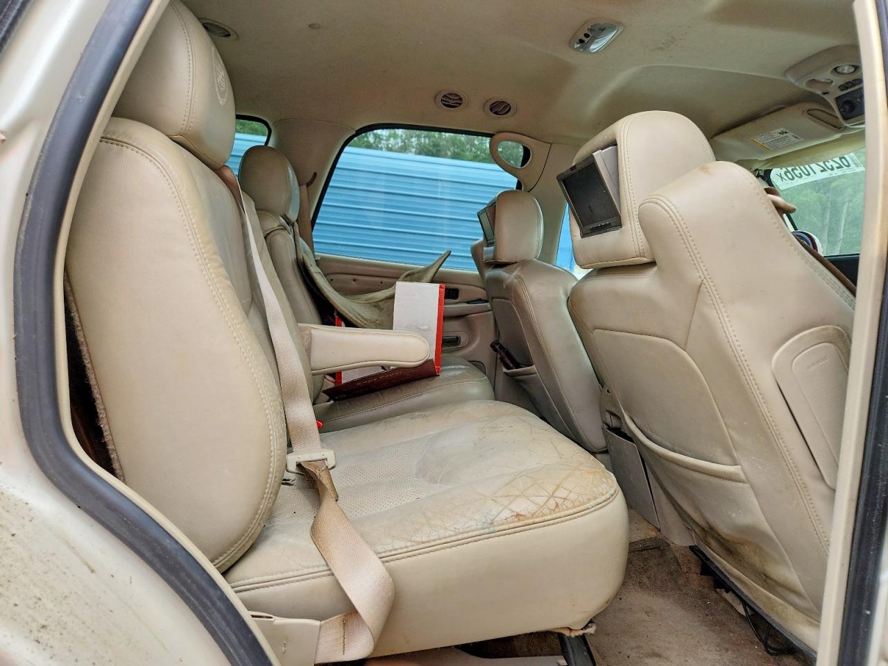 2005 CADILLAC ESCALADE