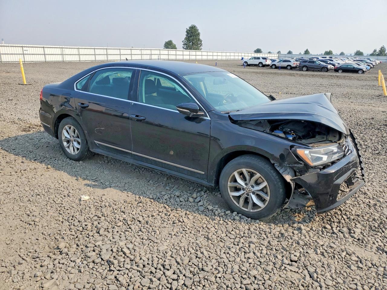 2016 VOLKSWAGEN PASSAT
