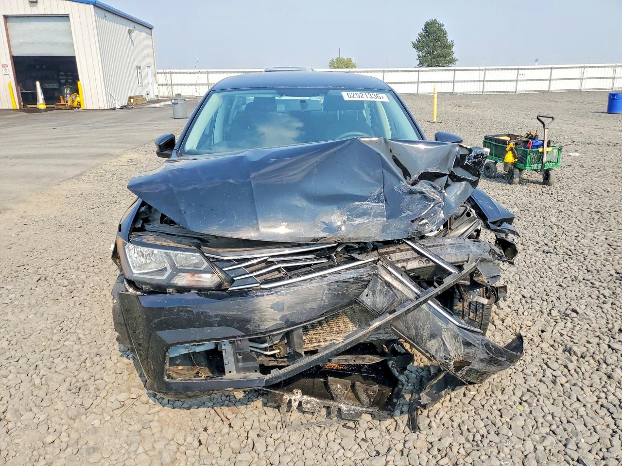 2016 VOLKSWAGEN PASSAT