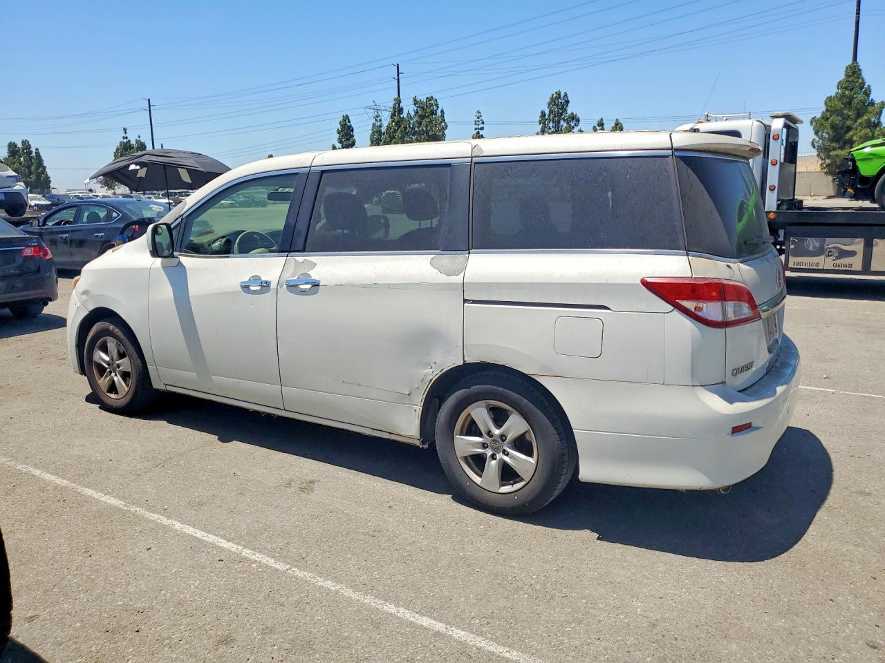 2012 NISSAN QUEST