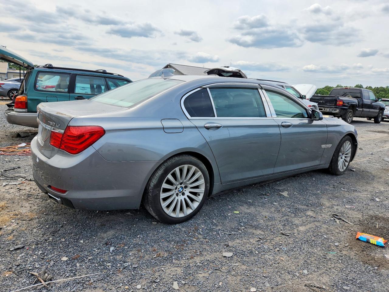 2012 BMW 7 SERIES
