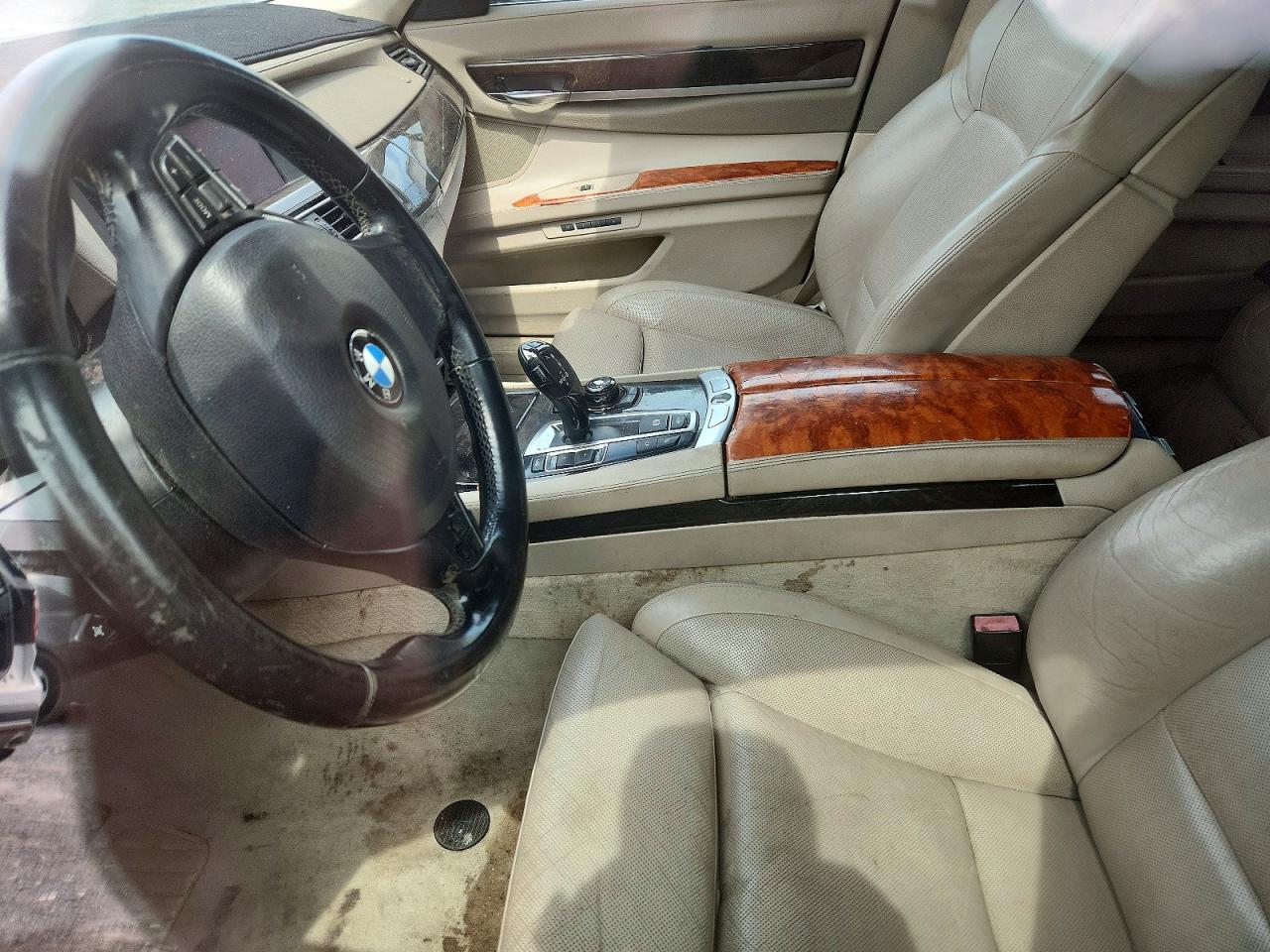 2012 BMW 7 SERIES