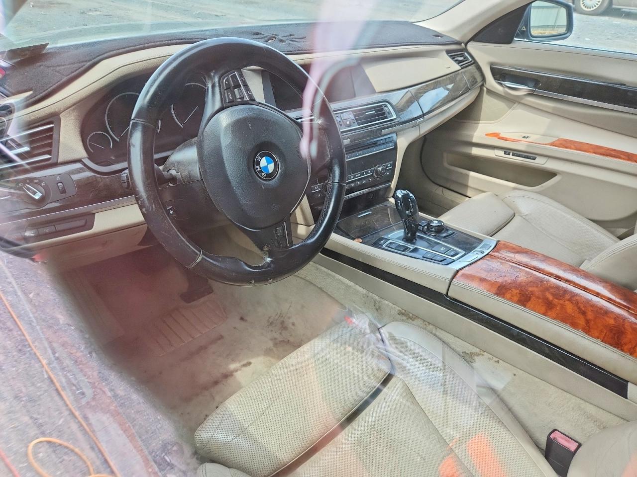 2012 BMW 7 SERIES