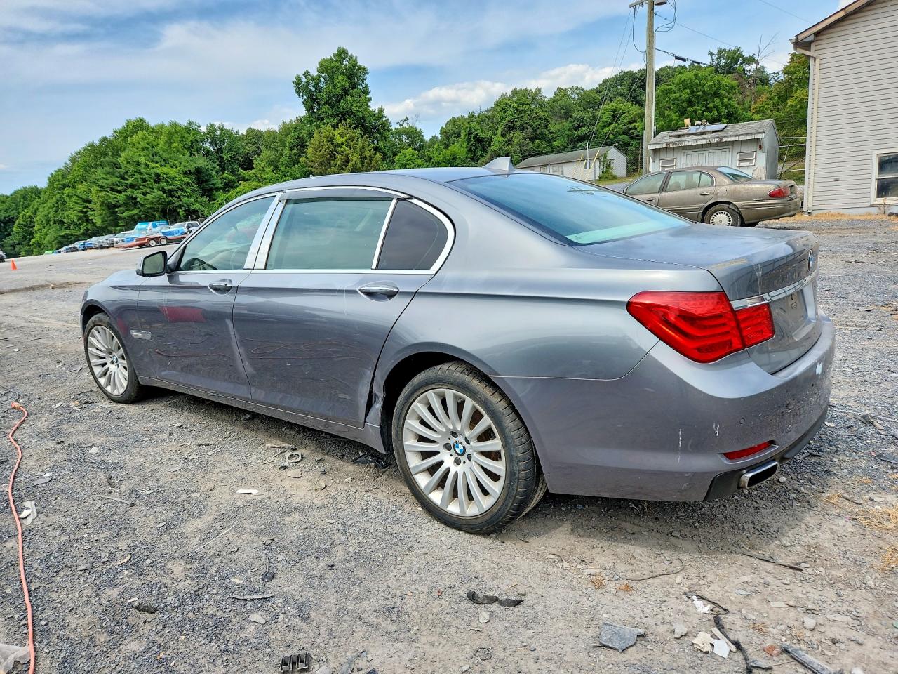 2012 BMW 7 SERIES
