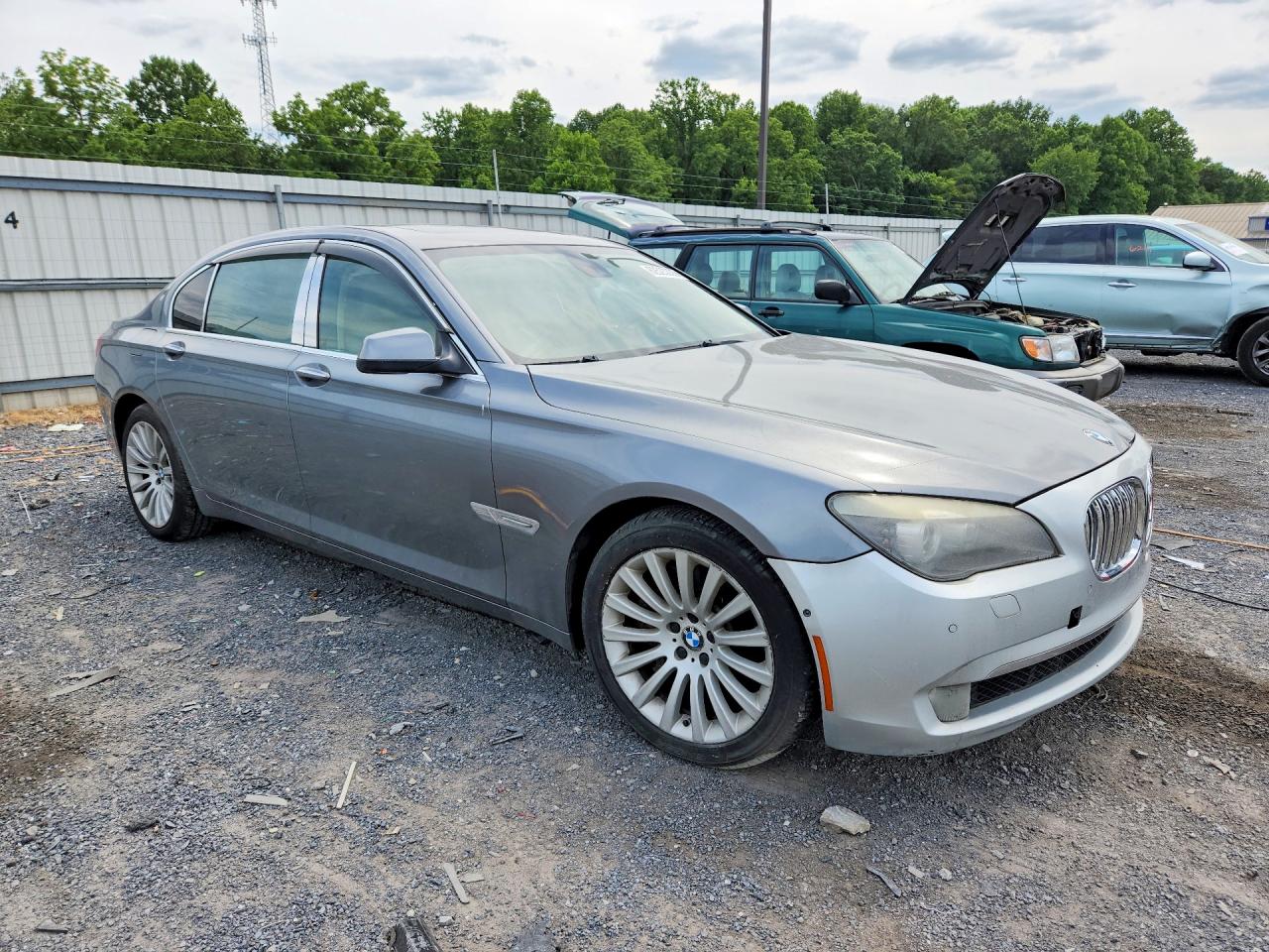 2012 BMW 7 SERIES