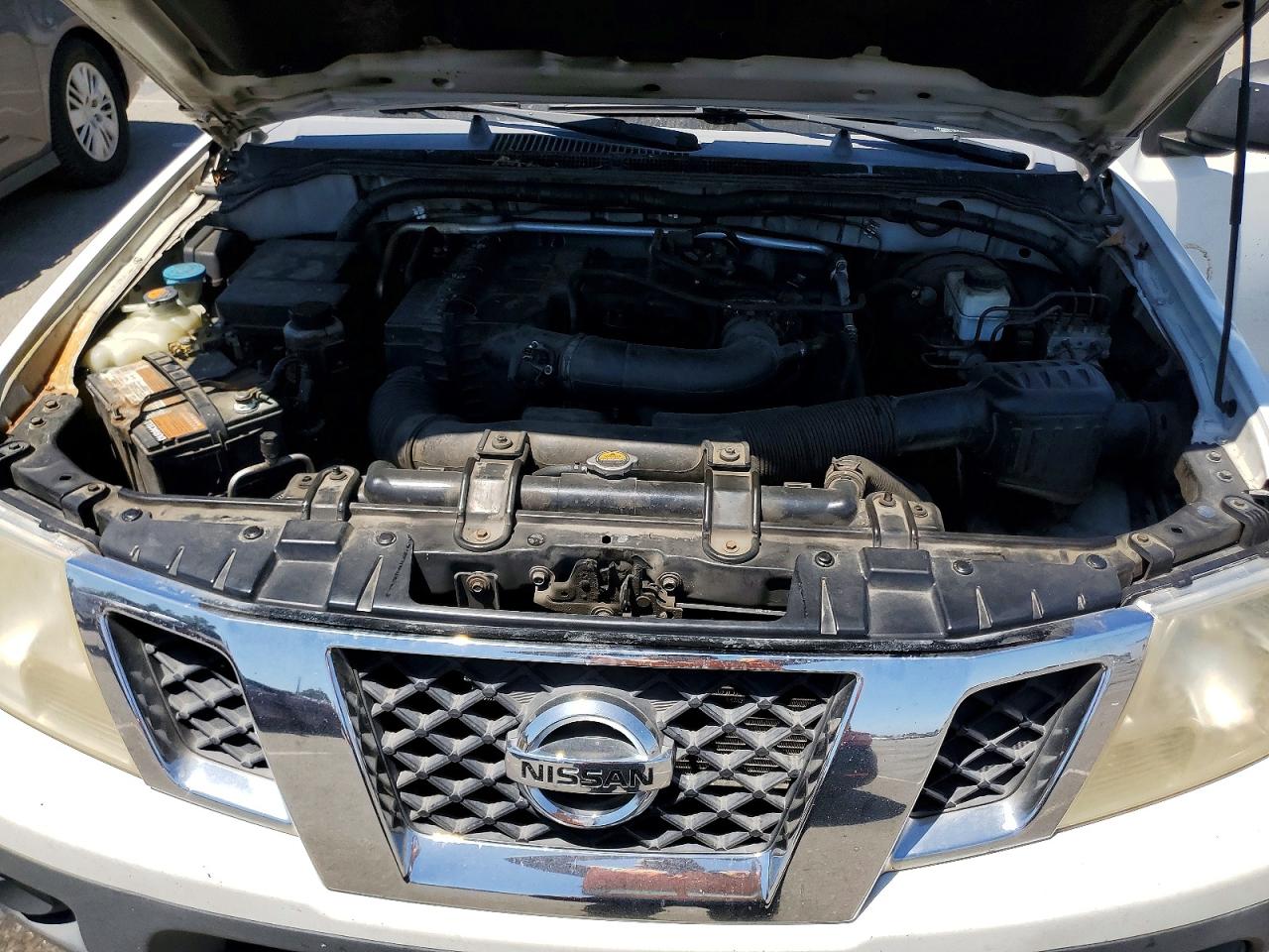2013 NISS FRONTIER