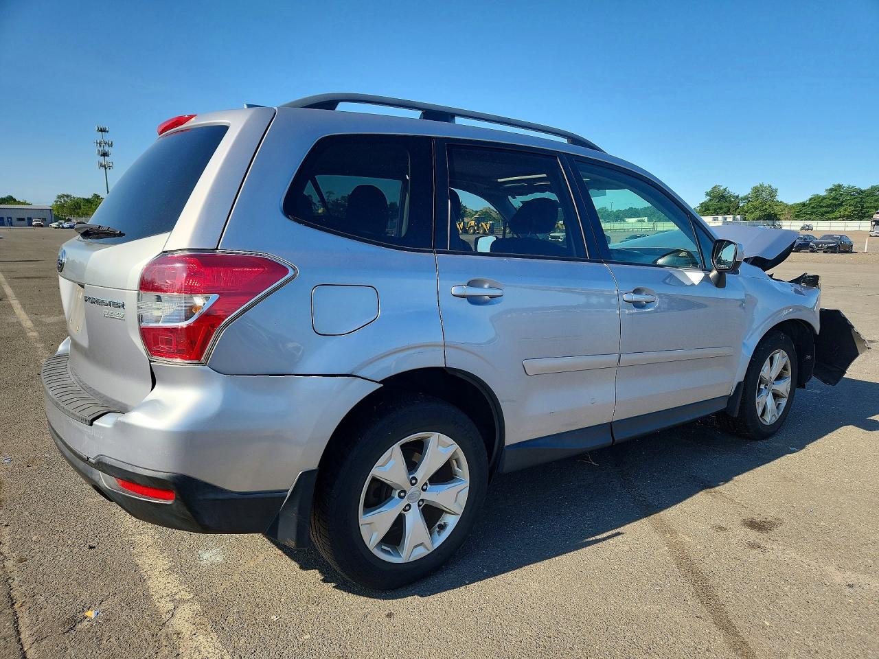 2016 SUBARU FORESTER