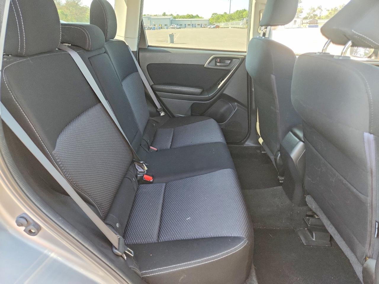 2016 SUBARU FORESTER